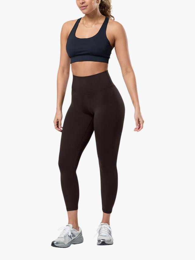 Soft Motion 7/8 леггинсы с высоким поясом Gym+Coffee, Mocha
Soft Motion 7/8 леггинсы с высоким поясом Gym+Coffee, Mocha