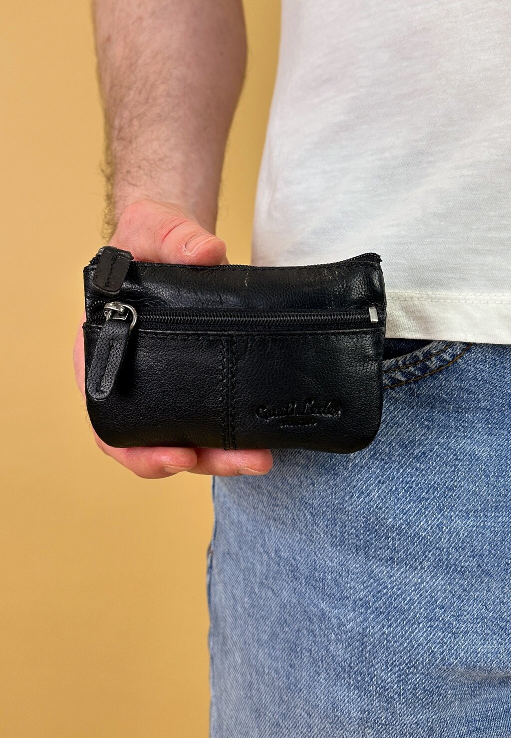 Клатч FIRMIN L. Gusti Leder, цвет schwarz
Клатч FIRMIN L. Gusti Leder, цвет schwarz