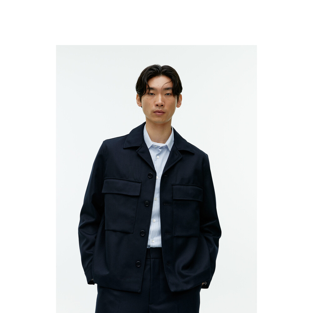 Мужская рабочая куртка Arket шерстяная короткая, темно-синий
Мужская рабочая куртка Arket шерстяная короткая, темно-синий