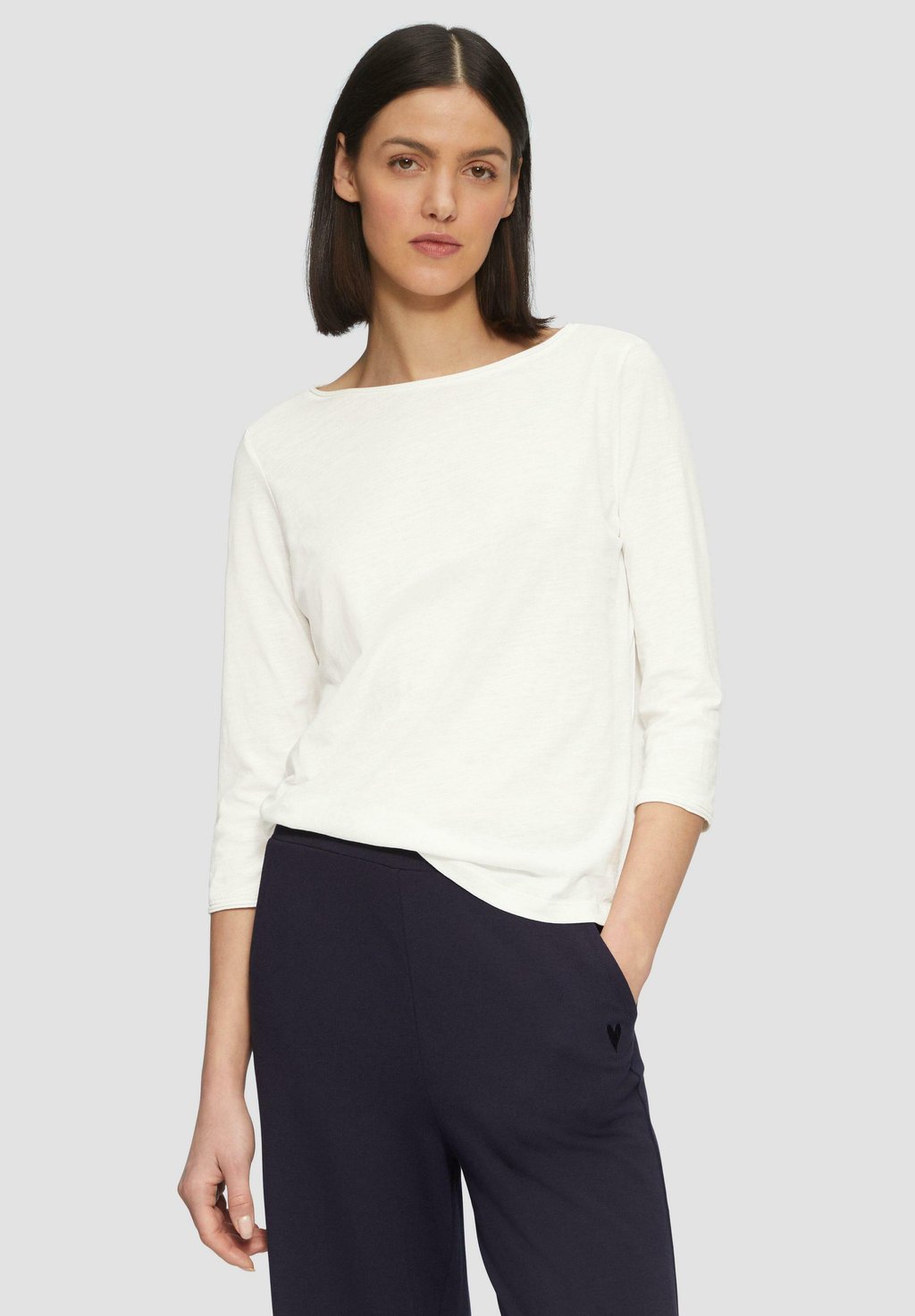 Топ с длинными рукавами MIT 3/4 ÄRMELN s.Oliver, кремовый 
Топ с длинными рукавами MIT 3/4 ÄRMELN s.Oliver, кремовый