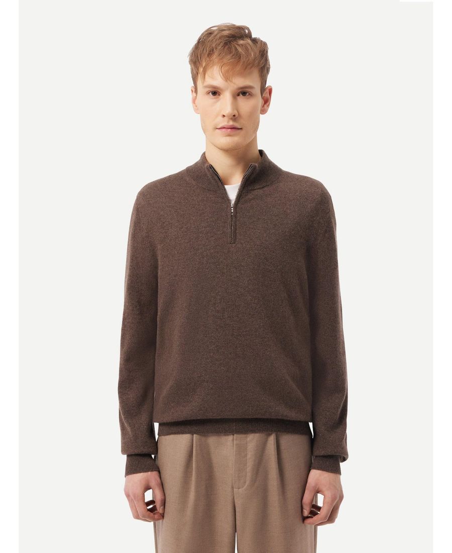 Мужской кашемировый свитер с застежкой-молнией до середины груди Gobi Cashmere, Brown-slate black
Мужской кашемировый свитер с застежкой-молнией до середины груди Gobi Cashmere, Brown-slate black