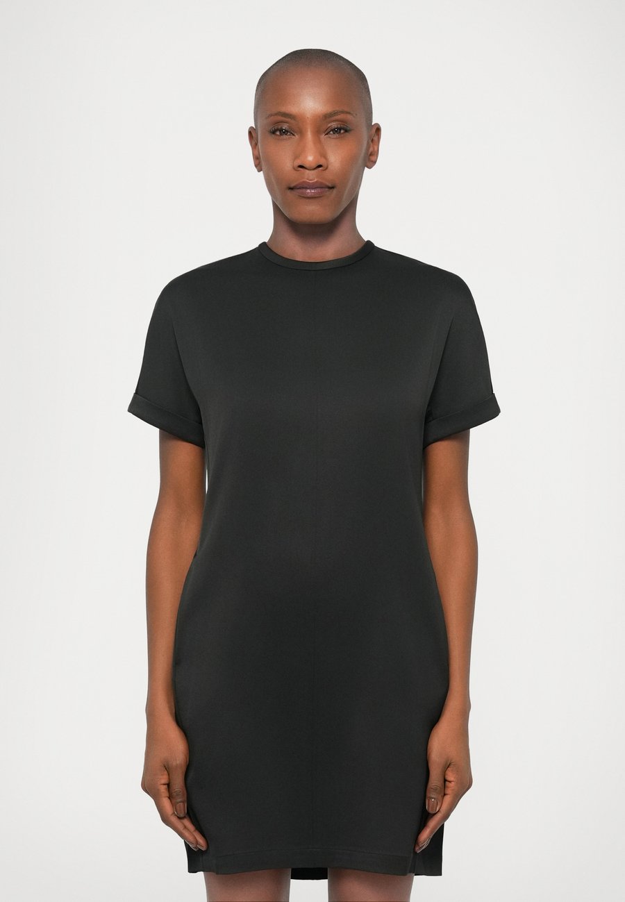 Платье Filippa K BATWING SHORT SLEEVE DRESS, Black
Платье Filippa K BATWING SHORT SLEEVE DRESS, Black