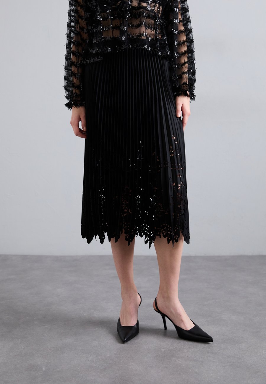 Юбка MUNTHE RUSTALI, Black
Юбка MUNTHE RUSTALI, Black