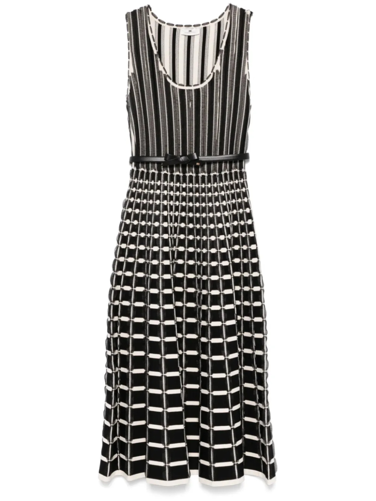 Платье миди Elisabetta Franchi с мелкими оборками, черный
Платье миди Elisabetta Franchi с мелкими оборками, черный