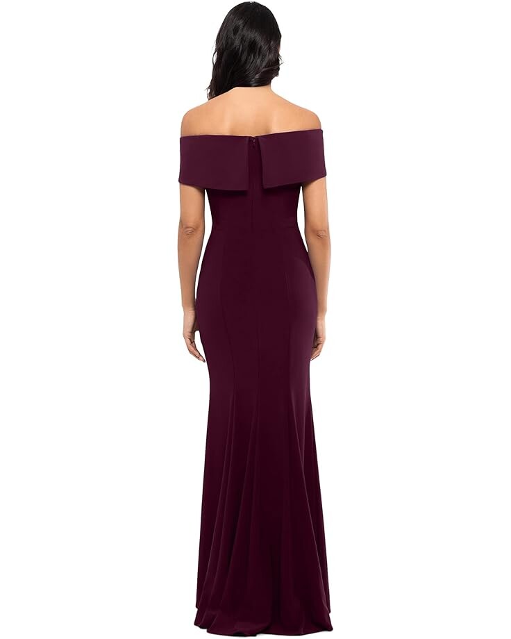 Платье XSCAPE Long Over-the-Shoulder Dress, цвет Wine 
Платье XSCAPE Long Over-the-Shoulder Dress, цвет Wine