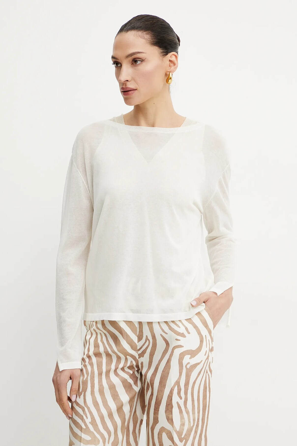 Свитер Pinko, бежевый
Свитер Pinko, бежевый