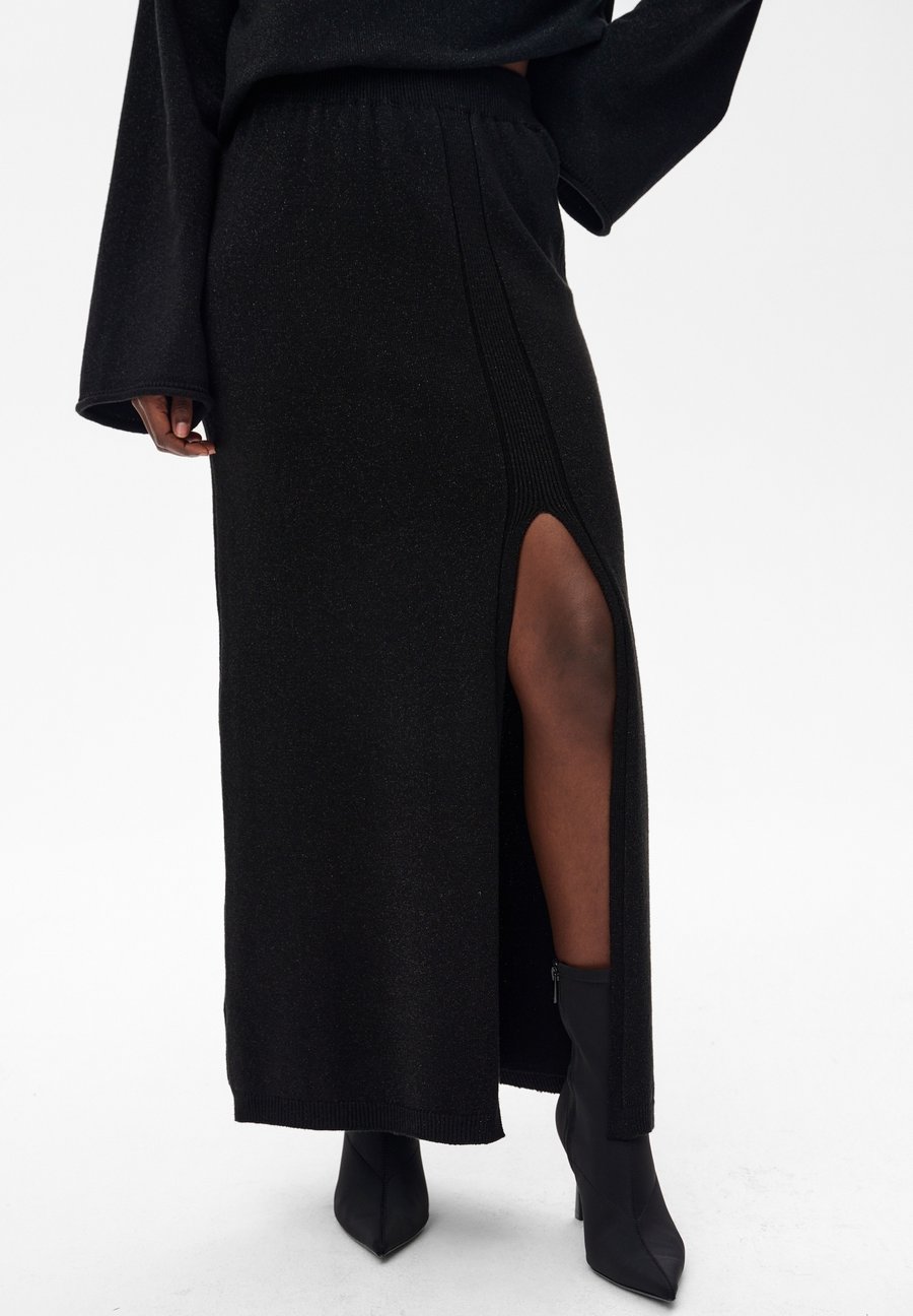 Юбка blue shadow Maxi skirt, Black
Юбка blue shadow Maxi skirt, Black