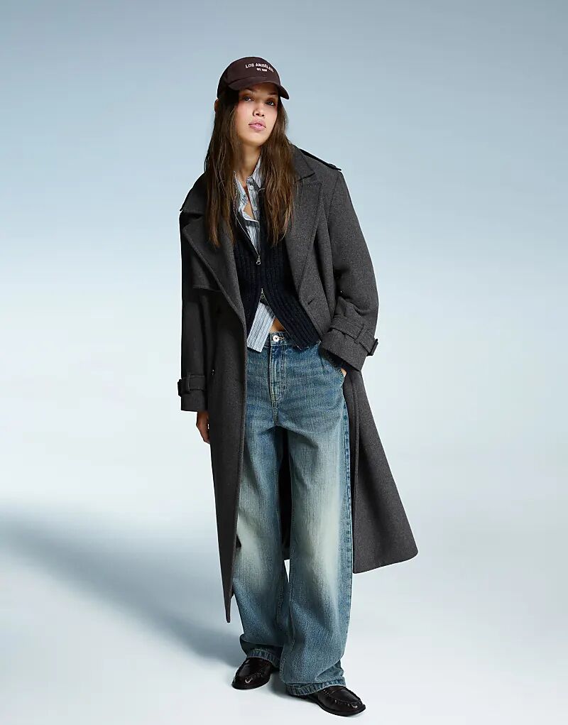 Пальто Bershka Oversize с текстурой фетра серого цвета
Пальто Bershka Oversize с текстурой фетра серого цвета