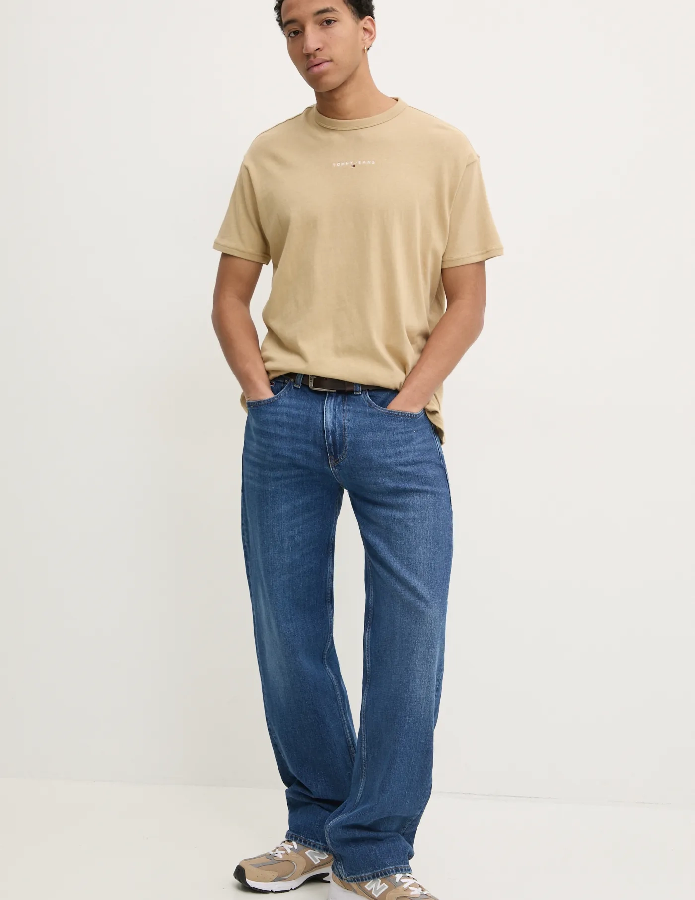 Хлопковая футболка Tommy Jeans, бежевый
Хлопковая футболка Tommy Jeans, бежевый