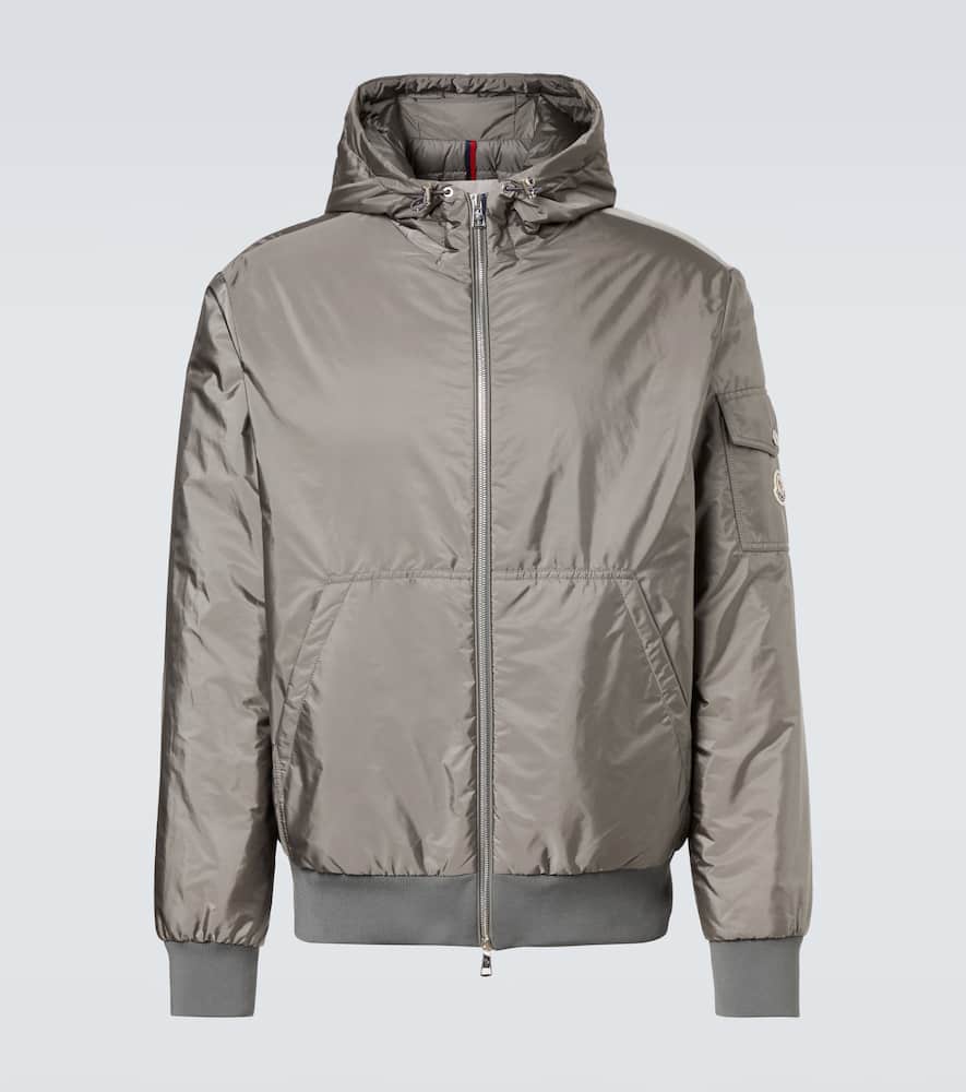 Пуховик с капюшоном poiliot Moncler, Rooftop
Пуховик с капюшоном poiliot Moncler, Rooftop