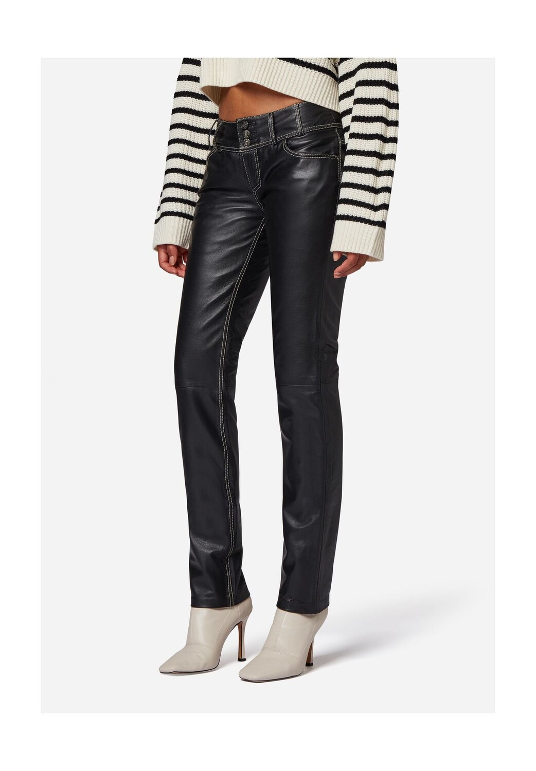 Женские кожаные брюки-скинни, классические брюки с заниженной талией и пятью карманами RICANO, черный
Женские кожаные брюки-скинни, классические брюки с заниженной талией и пятью карманами RICANO, черный