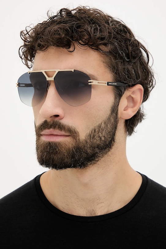 Солнцезащитные очки Marc Jacobs, золотой
Солнцезащитные очки Marc Jacobs, золотой