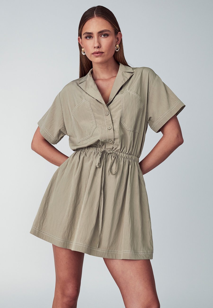 Платье WILLA ZIMI MINI, Taupe
Платье WILLA ZIMI MINI, Taupe