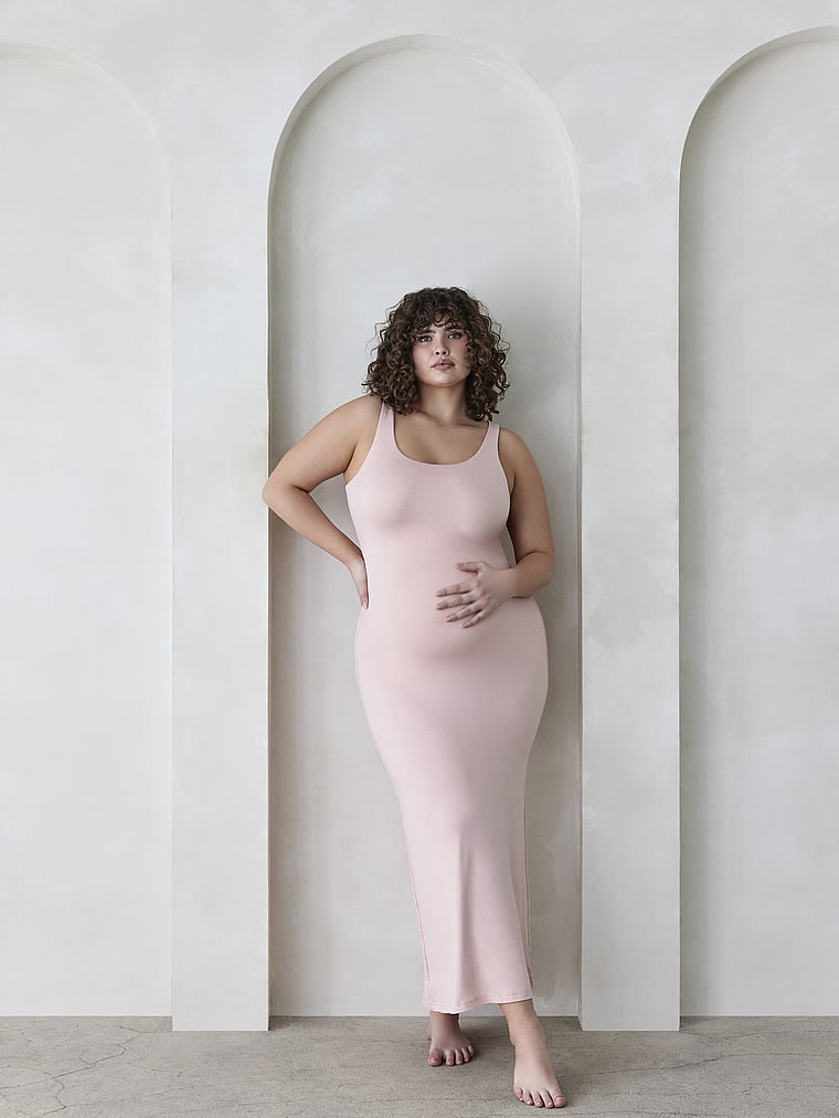 Платье Elle Bumpsuit, dusty pink
Платье Elle Bumpsuit, dusty pink