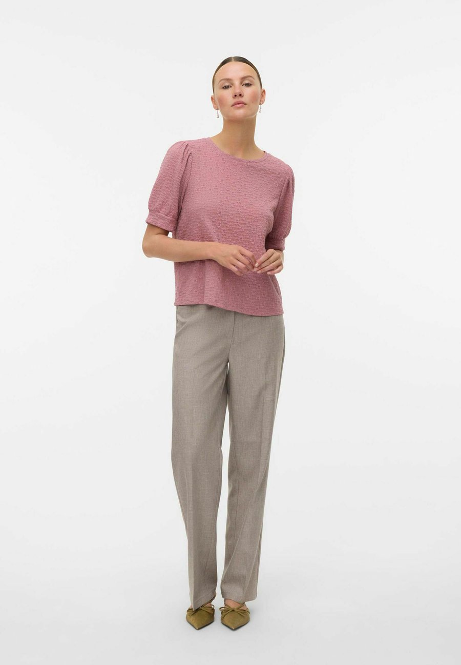 Блуза Vero Moda VMFLOWER, Nostalgia Rose/Light Pink
Блуза Vero Moda VMFLOWER, Nostalgia Rose/Light Pink