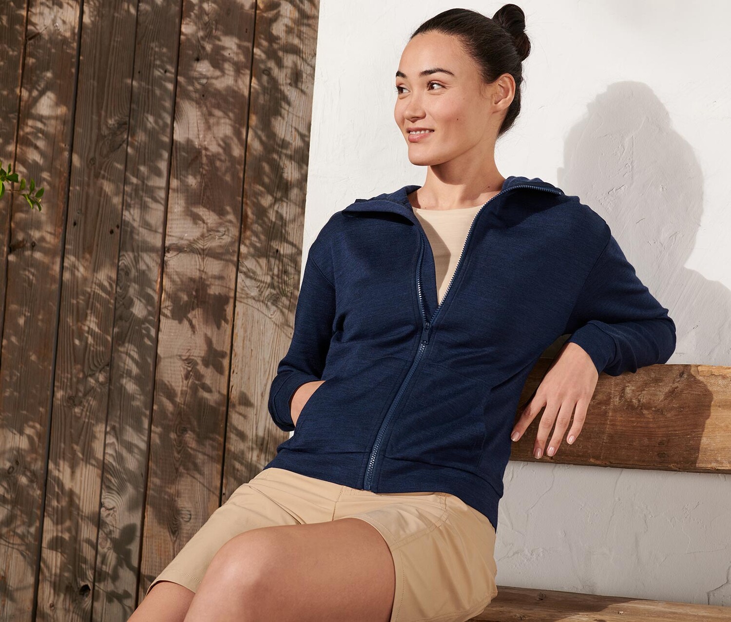 Куртка с капюшоном из шерсти RWS Tchibo, темно-синий крапчатый
Куртка с капюшоном из шерсти RWS Tchibo, темно-синий крапчатый