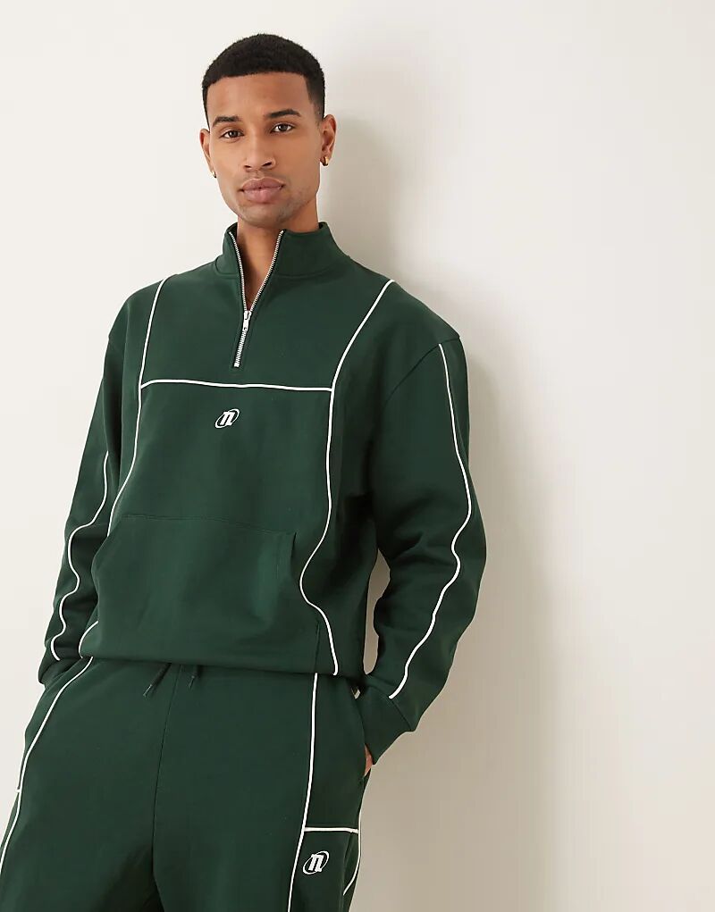 Толстовка ASOS DESIGN с воротником-стойкой, окантовкой и принтом зеленого цвета — часть комплекта 
Толстовка ASOS DESIGN с воротником-стойкой, окантовкой и принтом зеленого цвета — часть комплекта