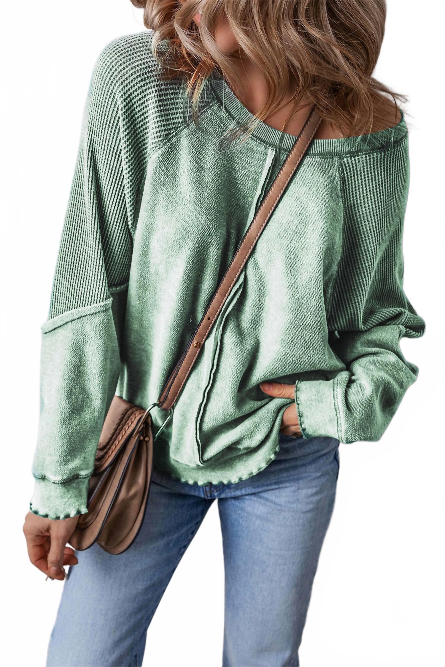 Минерально-синий свитшот с регланными рукавами, вафельной текстурой, пэчворком и открытыми швами Shewin
Минерально-синий свитшот с регланными рукавами, вафельной текстурой, пэчворком и открытыми швами Shewin