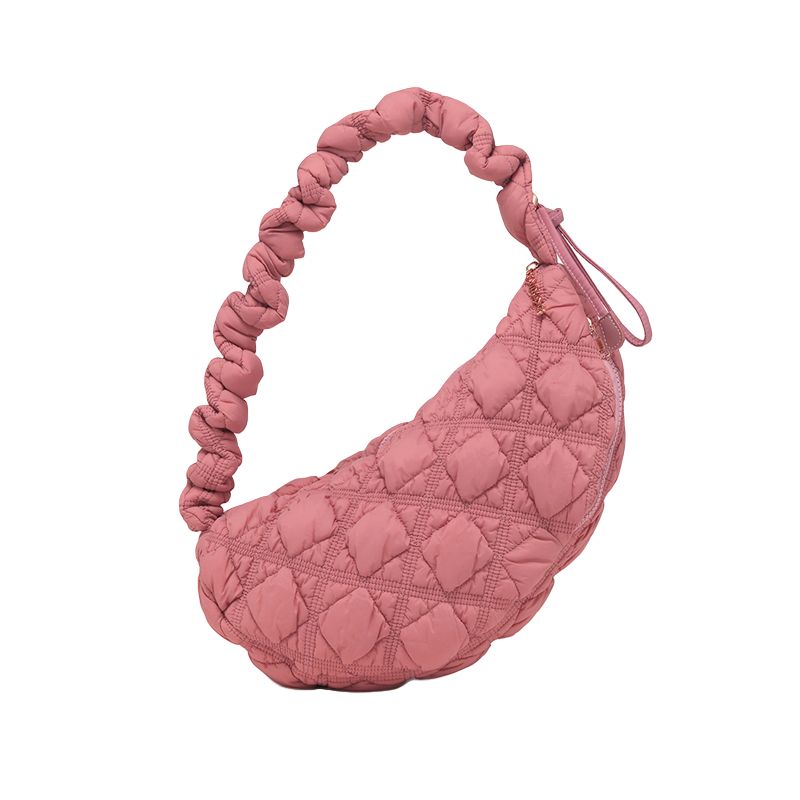 CARLYN Нейлоновая портативная сумка через плечо, Rose Pink
CARLYN Нейлоновая портативная сумка через плечо, Rose Pink