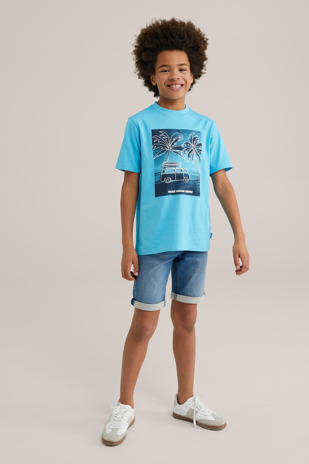 Футболка с принтом WE Fashion, флуоресцентный синий
Футболка с принтом WE Fashion, флуоресцентный синий