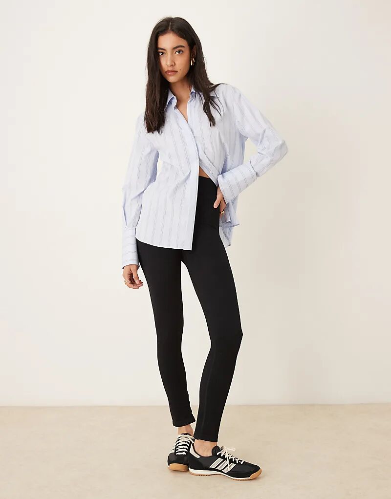 Бесшовные моделирующие леггинсы в рубчик ASOS DESIGN черного цвета
Бесшовные моделирующие леггинсы в рубчик ASOS DESIGN черного цвета