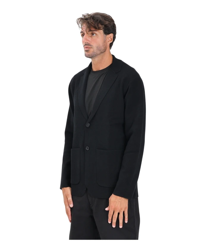 Черная куртка, классический дизайн. Armani Exchange, черный
Черная куртка, классический дизайн. Armani Exchange, черный