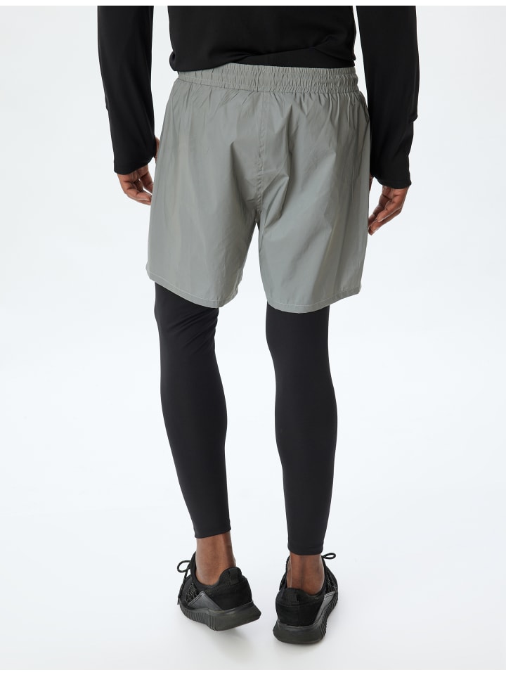 Шорты черного цвета KOTON
Шорты черного цвета KOTON