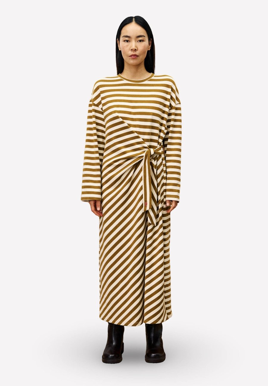 Платье FRNCH Maxi dress, Olive
Платье FRNCH Maxi dress, Olive