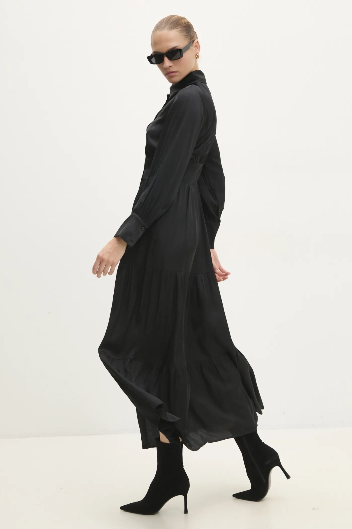 Платье Answear Lab, черный
Платье Answear Lab, черный