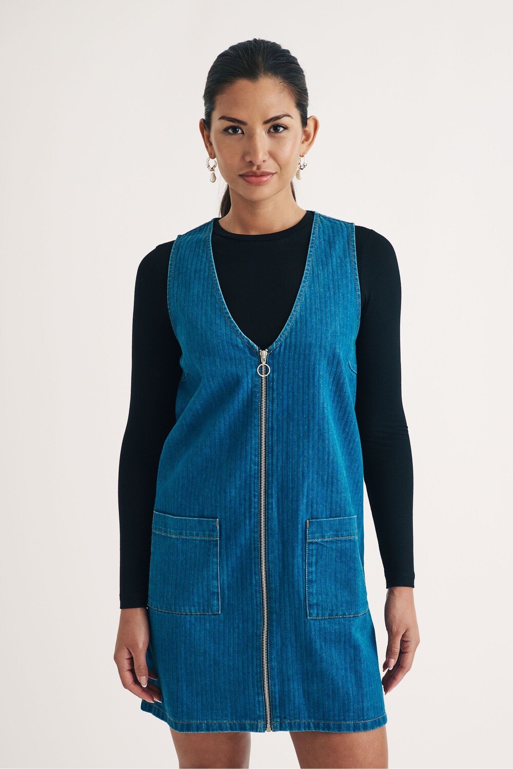 Платье комбинезон Nobodys Child Dreseden из 100% органического хлопка Nobody'S Child, синий
Платье комбинезон Nobodys Child Dreseden из 100% органического хлопка Nobody'S Child, синий