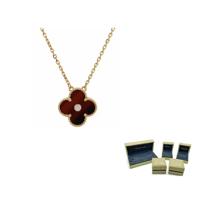 Van Cleef & Arpels 18K Yellow Gold Alhambra праздничное колье с бриллиантами
Van Cleef & Arpels 18K Yellow Gold Alhambra праздничное колье с бриллиантами