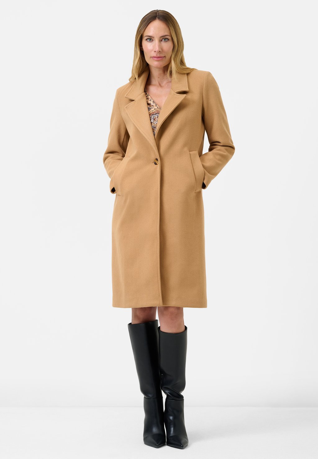 Классическое пальто LIVIA Ricano, коричневый
Классическое пальто LIVIA Ricano, коричневый