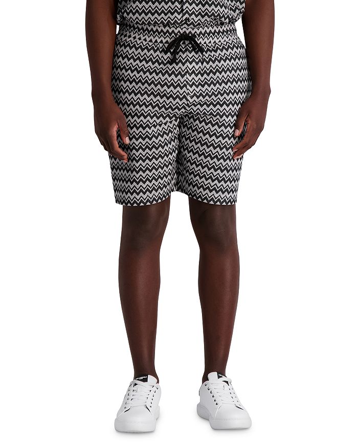 Шорты с шевроном и шнурком, длина 8,5 дюймов KARL LAGERFELD PARIS, мультиколор
Шорты с шевроном и шнурком, длина 8,5 дюймов KARL LAGERFELD PARIS, мультиколор