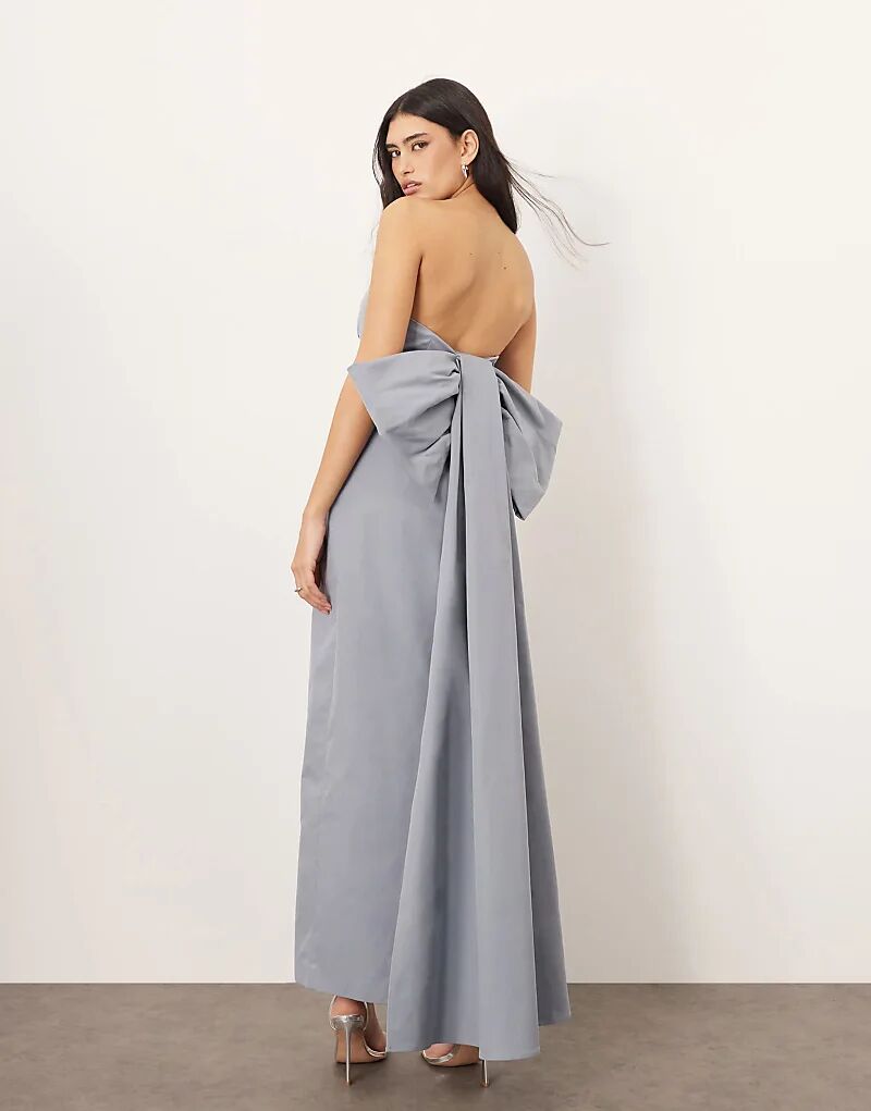 Платье-бандо макси ARRANGE с большим бантом светло-голубого цвета
Платье-бандо макси ARRANGE с большим бантом светло-голубого цвета