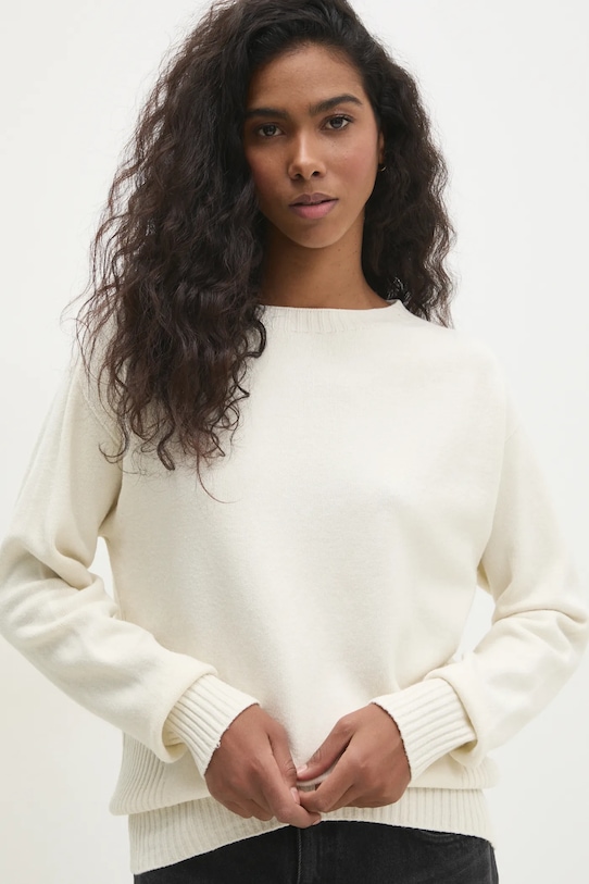 Свитер Answear.Lab, бежевый
Свитер Answear.Lab, бежевый