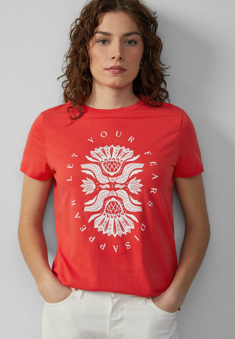 Футболка QS MIT FRONT, Himbeere/Red, Красный, Футболка QS MIT FRONT, Himbeere/Red
Футболка QS MIT FRONT, Himbeere/Red, Красный, Футболка QS MIT FRONT, Himbeere/Red