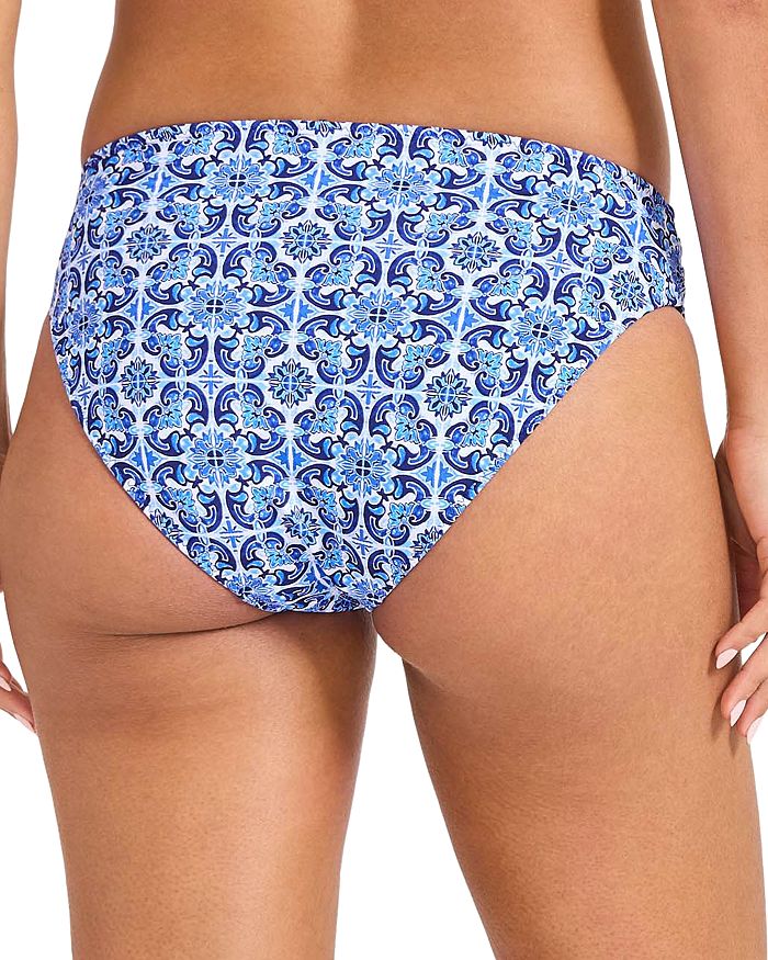 Двусторонние трусики-бикини-хипстеры с плиткой Terrazzo Tommy Bahama, синий
Двусторонние трусики-бикини-хипстеры с плиткой Terrazzo Tommy Bahama, синий