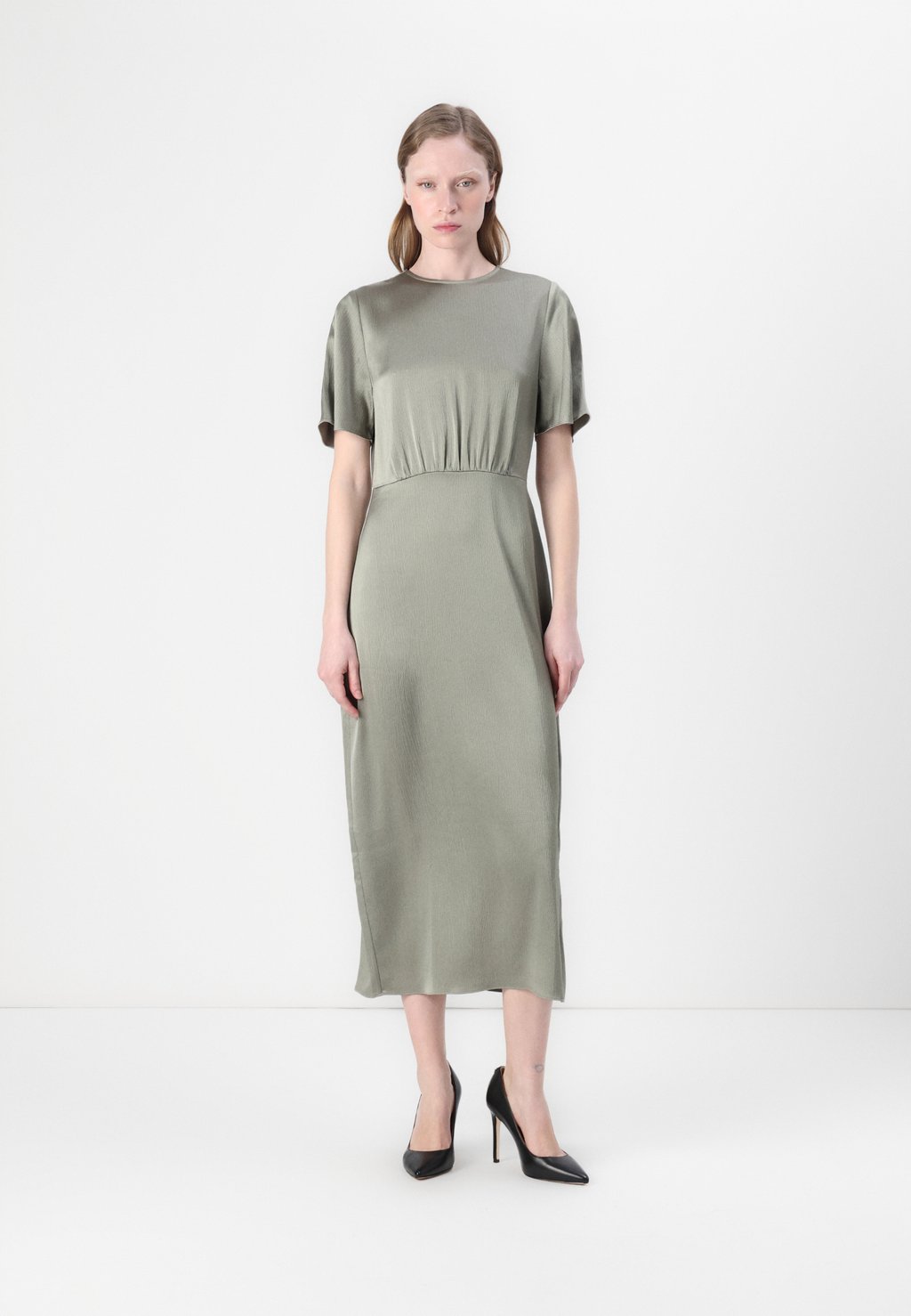 Коктейльное платье / Вечернее платье LUCINDY DRESS Samsøe Samsøe, хаки
Коктейльное платье / Вечернее платье LUCINDY DRESS Samsøe Samsøe, хаки