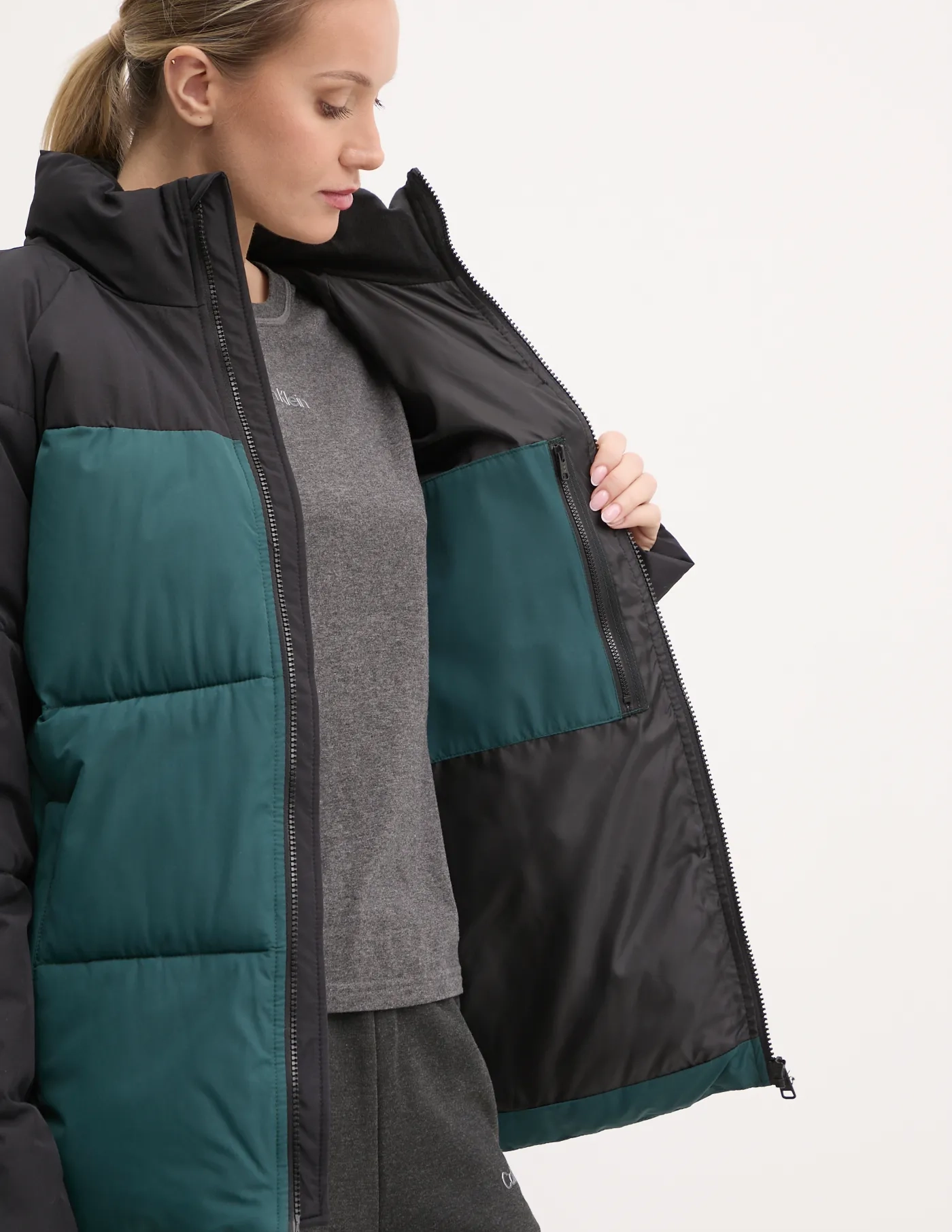 Куртка Hummel, зеленый
Куртка Hummel, зеленый