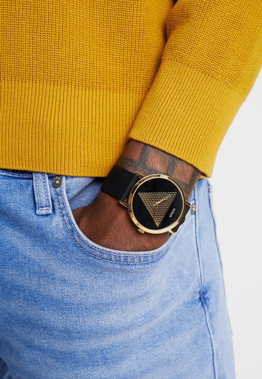 Часы Guess
Часы Guess