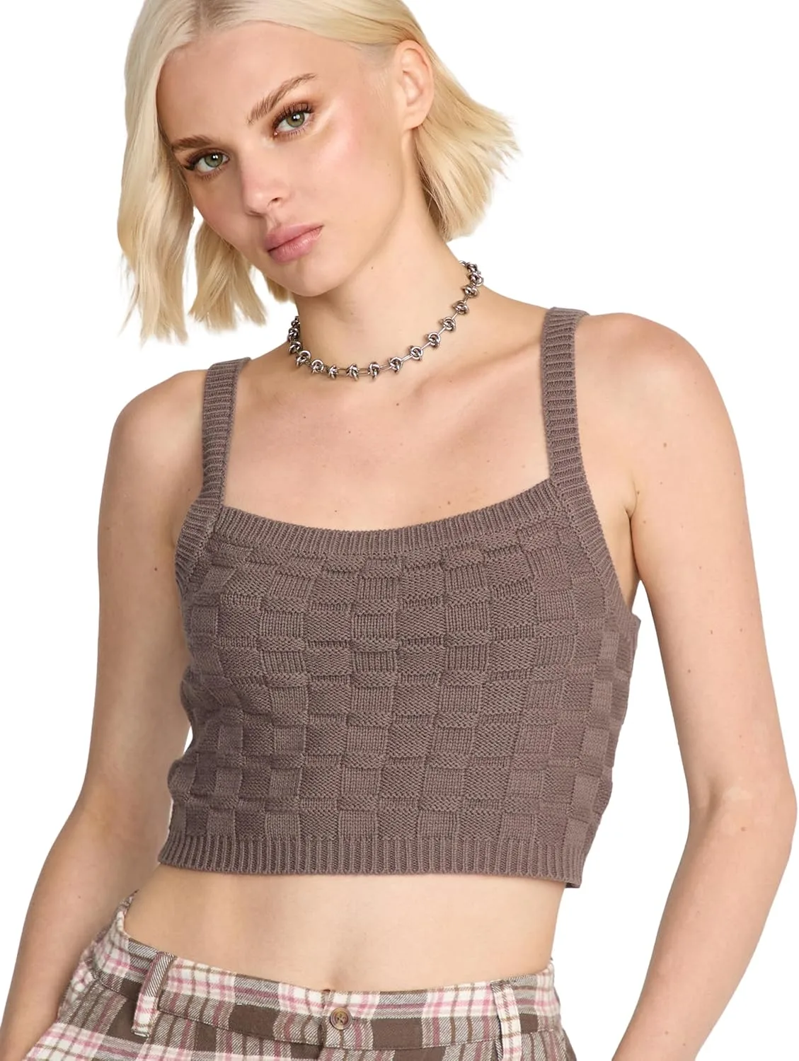 Volcom Women's Snug Lyfe Sweater Cami — облегающий трикотажный топ с вырезом на спине и резинкой
Volcom Women's Snug Lyfe Sweater Cami — облегающий трикотажный топ с вырезом на спине и резинкой