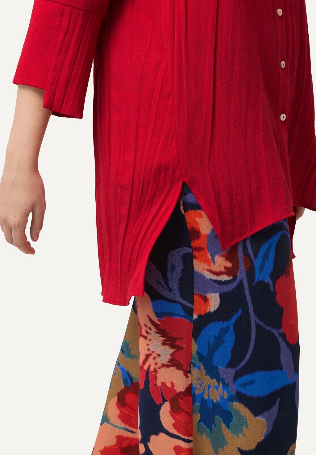 Блузка на пуговицах ASYMMETRISCHE MANCHETTEN 3/4-MOUWEN Ulla Popken, светло-красный
Блузка на пуговицах ASYMMETRISCHE MANCHETTEN 3/4-MOUWEN Ulla Popken, светло-красный