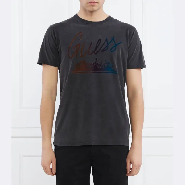 Футболка свободного кроя SS BSC Guess Island Guess, черный 
Футболка свободного кроя SS BSC Guess Island Guess, черный