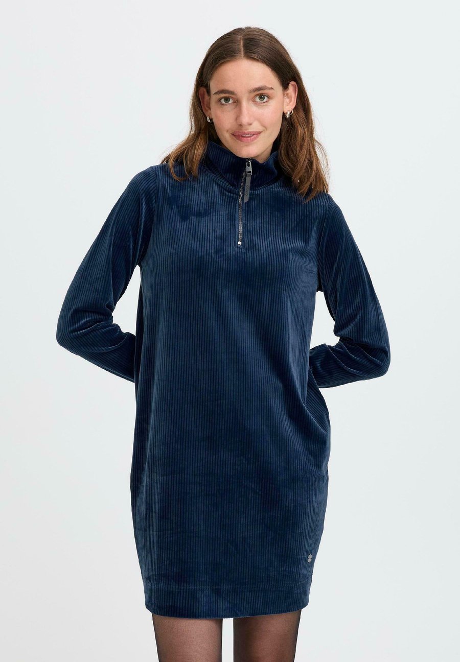 Платье Oxmo OXEBBA HALFZIP, Dress Blues/Blue
Платье Oxmo OXEBBA HALFZIP, Dress Blues/Blue