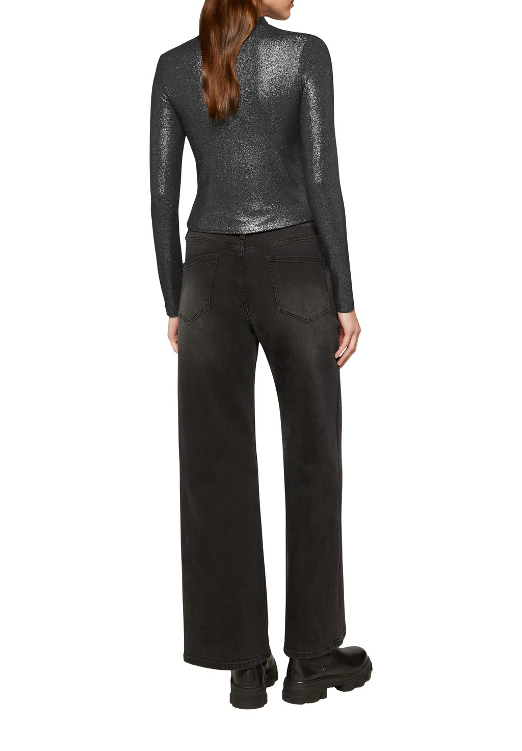 Топ с длинными рукавами SCHMAL GESCHNITTENES s.Oliver, черный
Топ с длинными рукавами SCHMAL GESCHNITTENES s.Oliver, черный