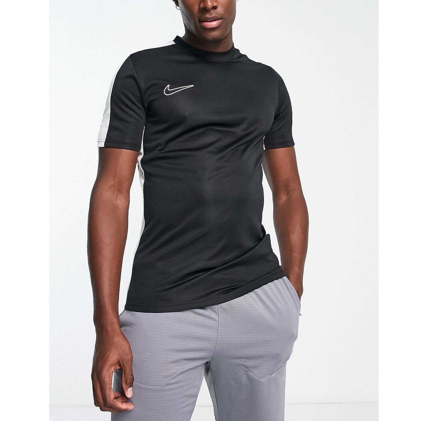 Черная футболка со вставками Nike Football Academy Dri-FIT, Черный, Черная футболка со вставками Nike Football Academy Dri-FIT
Черная футболка со вставками Nike Football Academy Dri-FIT, Черный, Черная футболка со вставками Nike Football Academy Dri-FIT