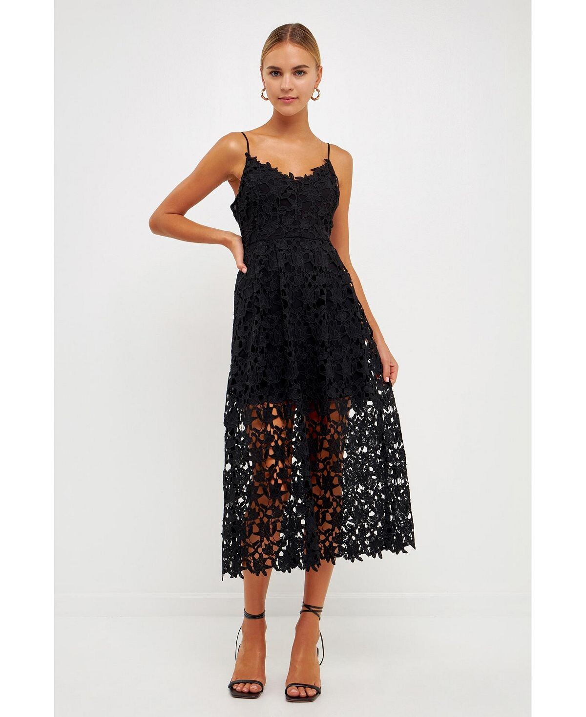 Женское кружевное платье-миди на бретельках endless rose, черный
Женское кружевное платье-миди на бретельках endless rose, черный