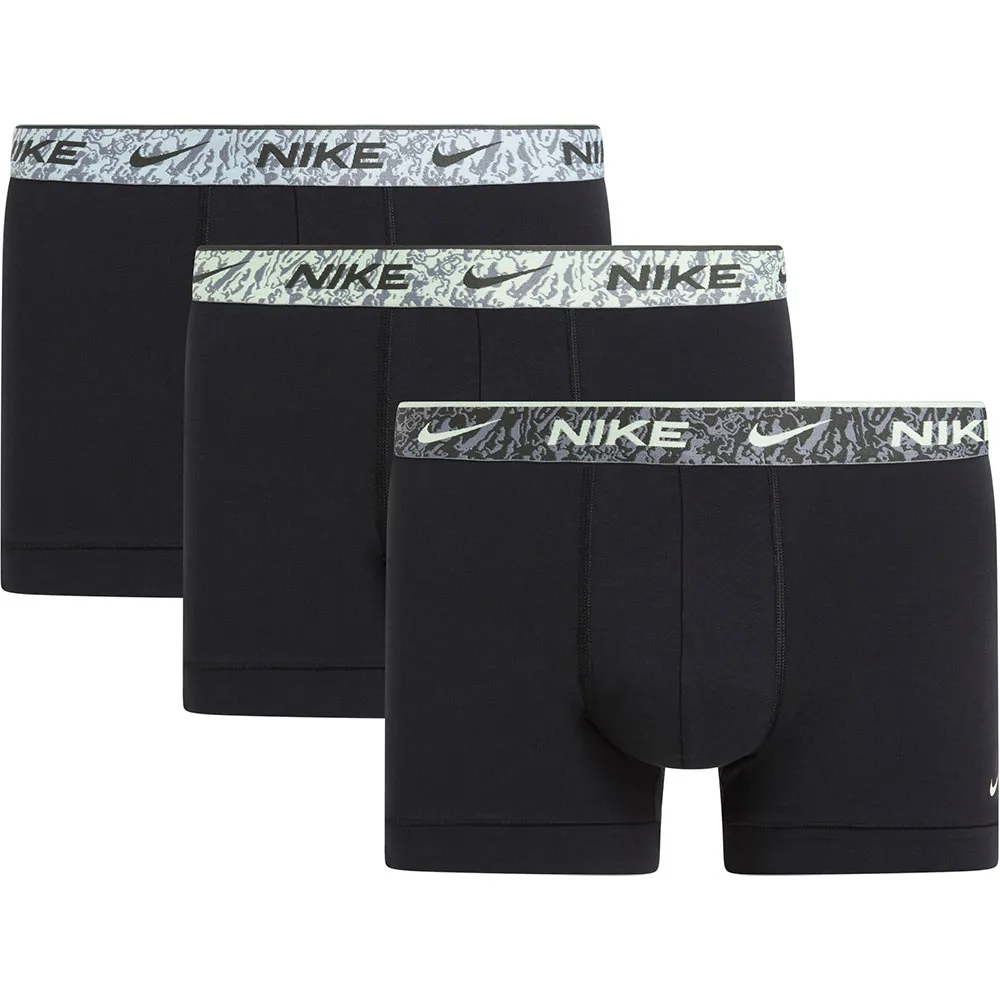 Боксеры 3 шт Nike Eday Trunk, черный
Боксеры 3 шт Nike Eday Trunk, черный