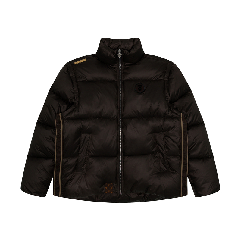 Aape Пуховик с аппликацией логотипа, Brown BWX
Aape Пуховик с аппликацией логотипа, Brown BWX