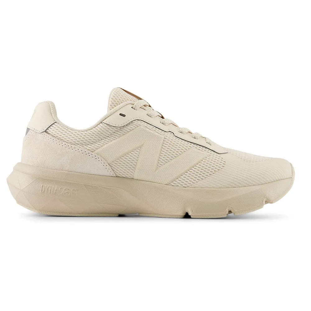 Кроссовки New Balance DynaSoft 800, бежевый
Кроссовки New Balance DynaSoft 800, бежевый